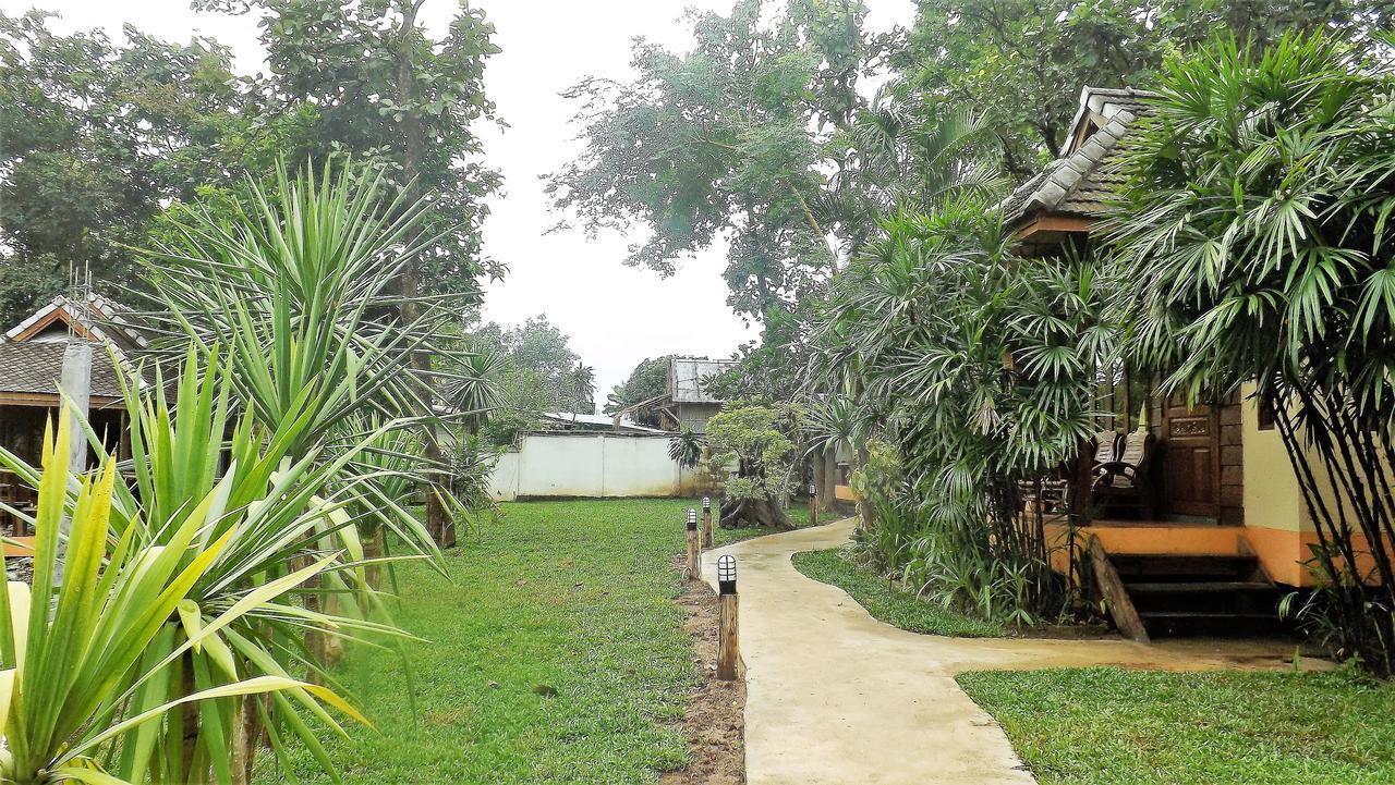 Brick House Hostel Pai Exterior photo