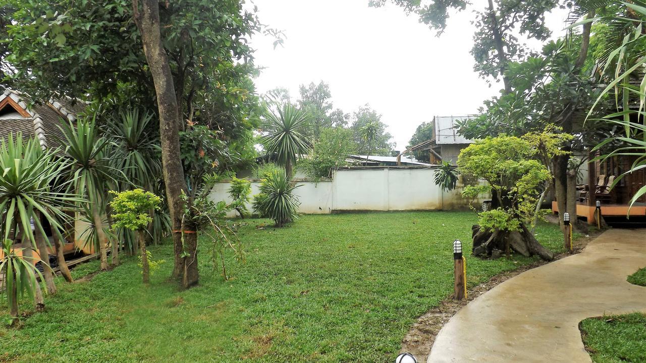 Brick House Hostel Pai Exterior photo