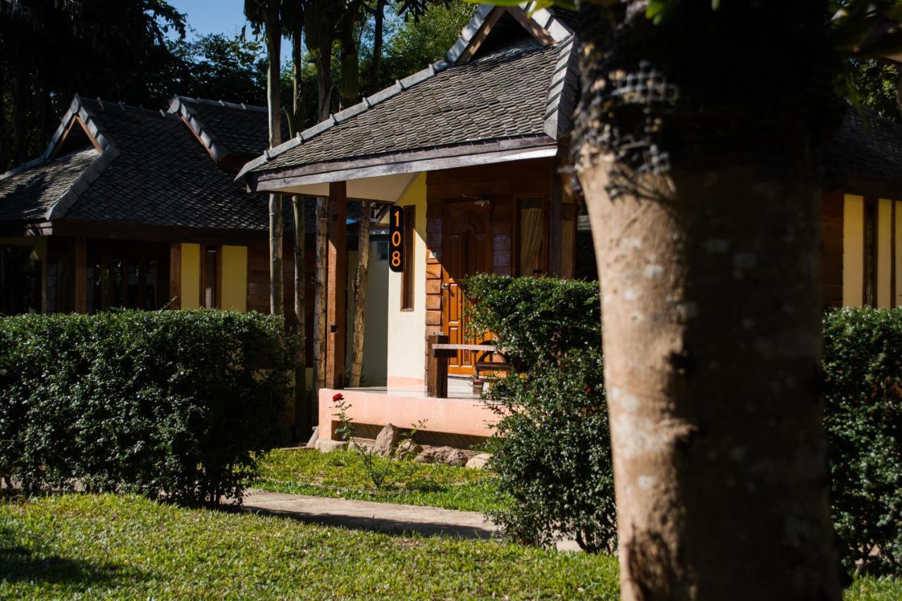 Brick House Hostel Pai Exterior photo